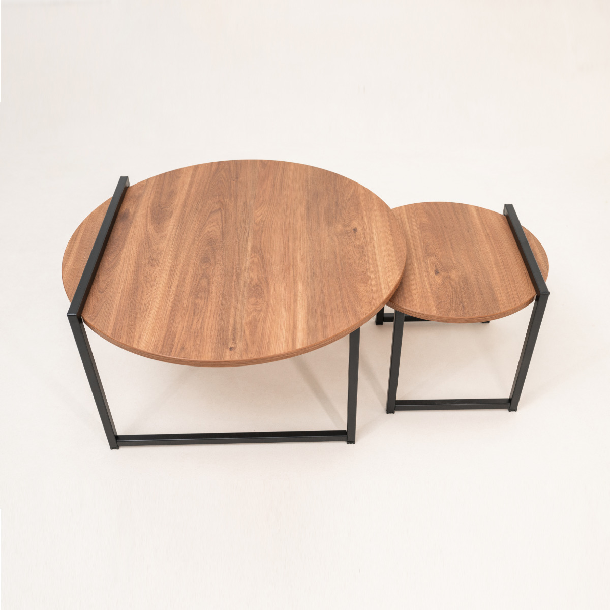 Ниска масичка за мека мебел Feliks ф770 мм